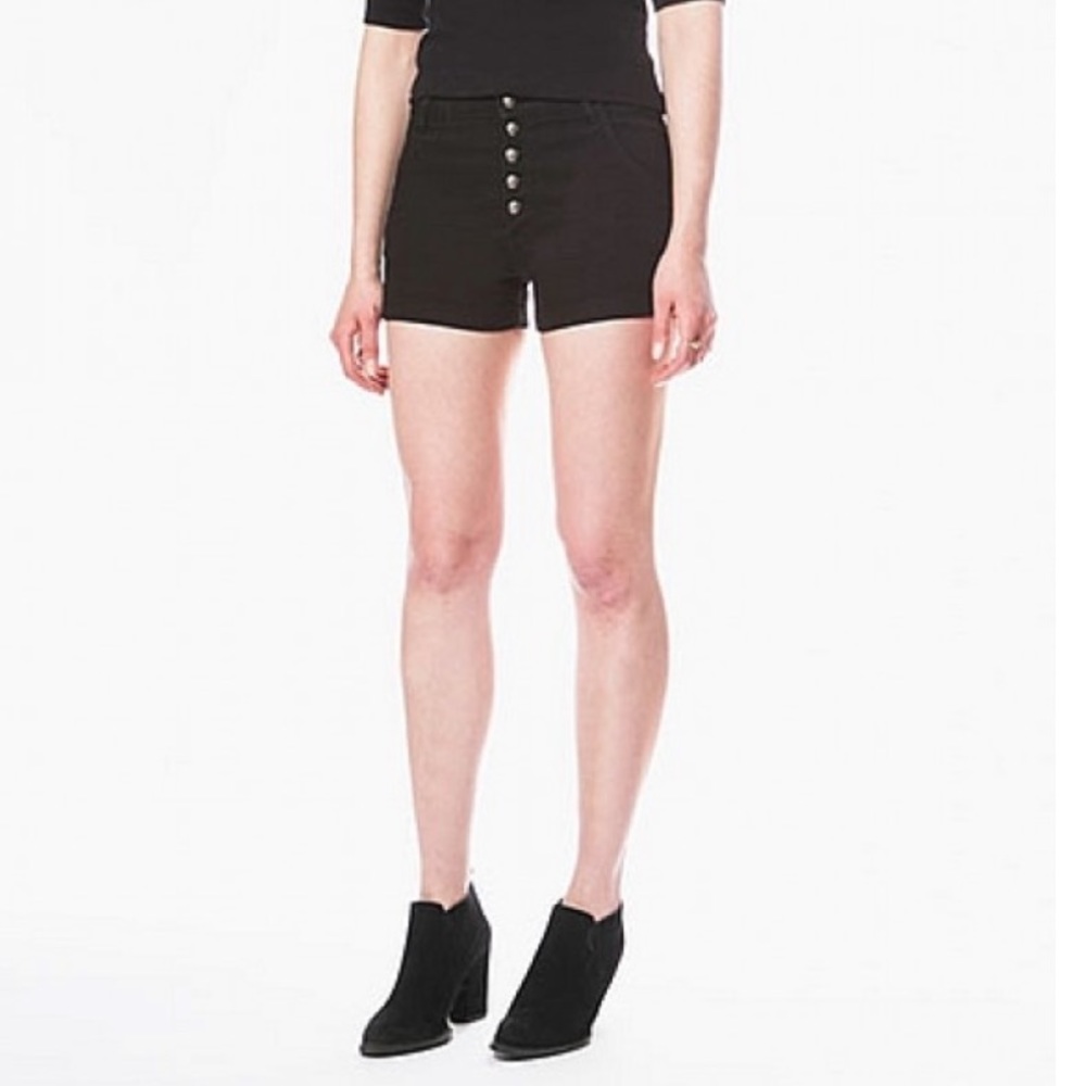 Courtshop Cody Short